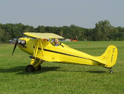 RoseParrakeetA4CNC14883O200TaxiREc